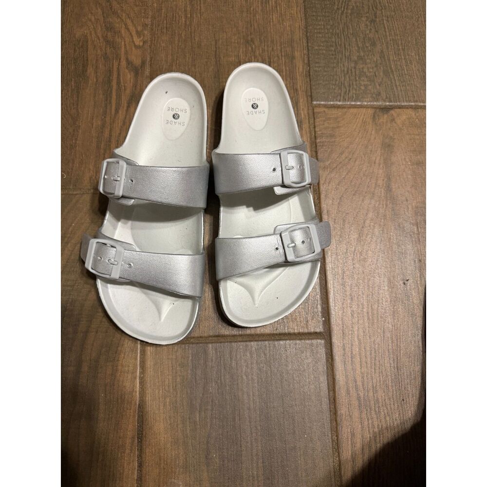 SHADE & SHORE SANDALS